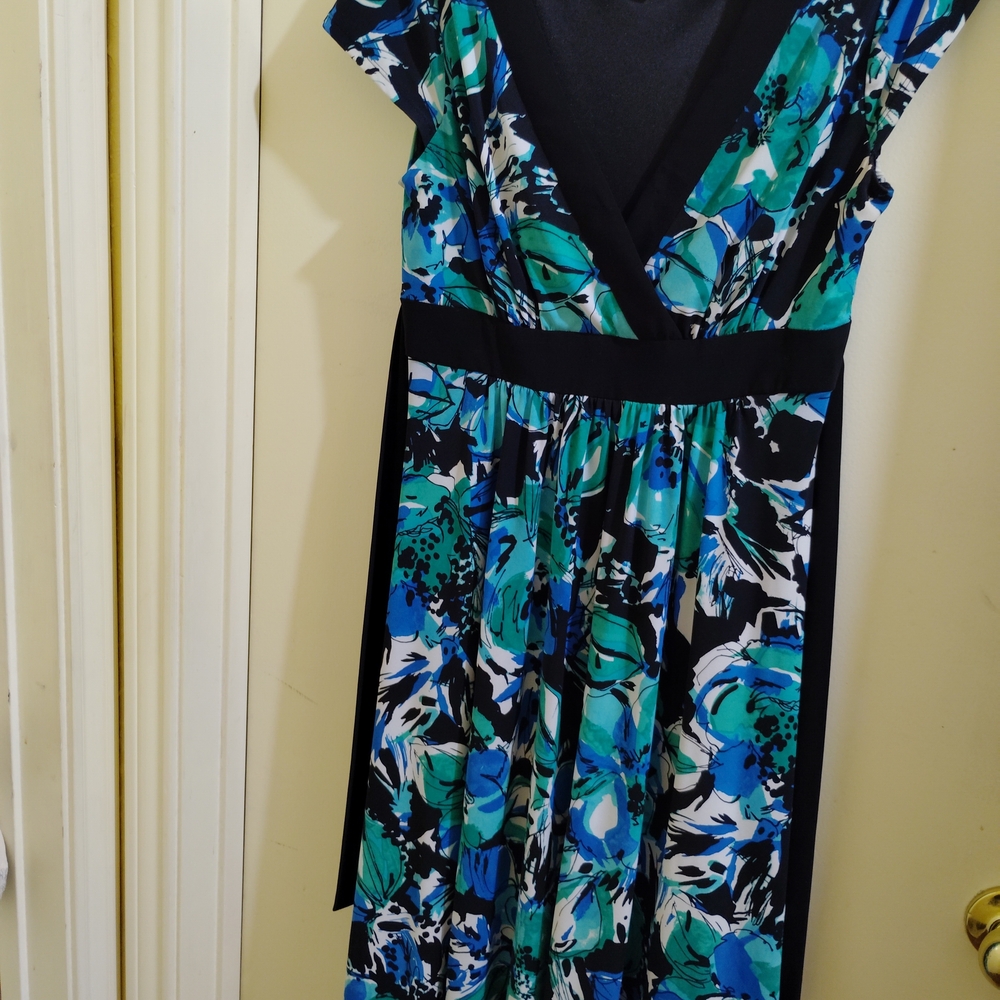 Kasper Classic Dress